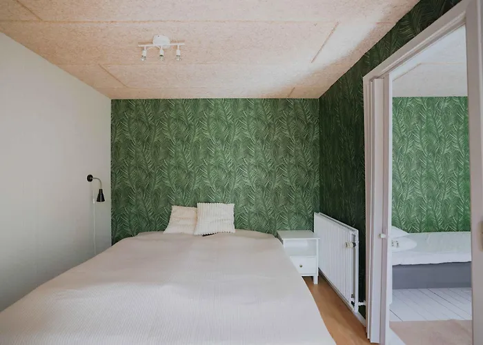 In Hindemaes Historic Managers House Feriegård